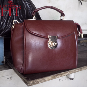 TÚI XÁCH THUYỀN KHÓA TRÒN